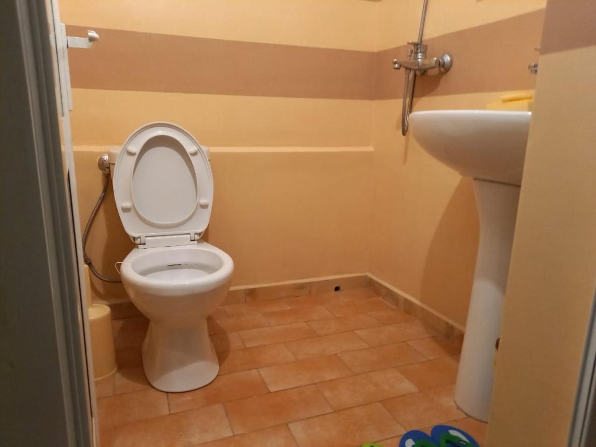 Manthoguesthouse Gjirokaster Ngoại thất bức ảnh
